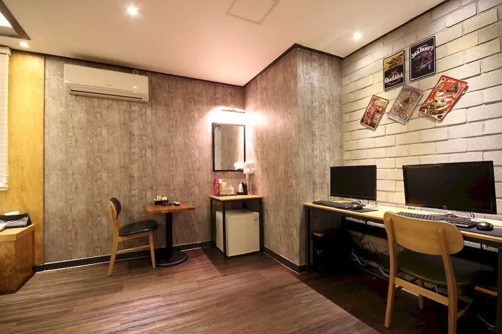 Hotel You Are In Busan
